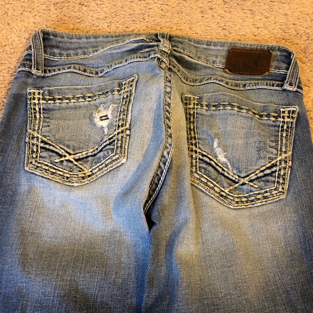 Low rise jeans